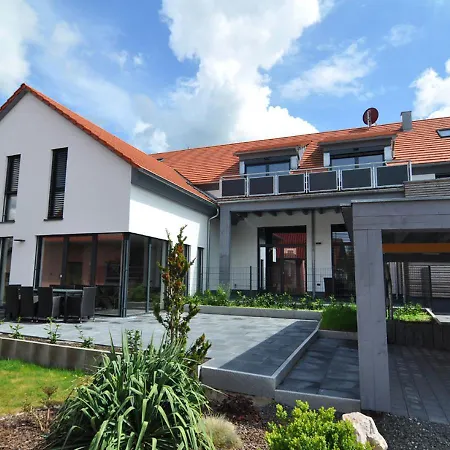 Apartamento Das Haus Am See Polsdorf 22c Seeblick Allersberg